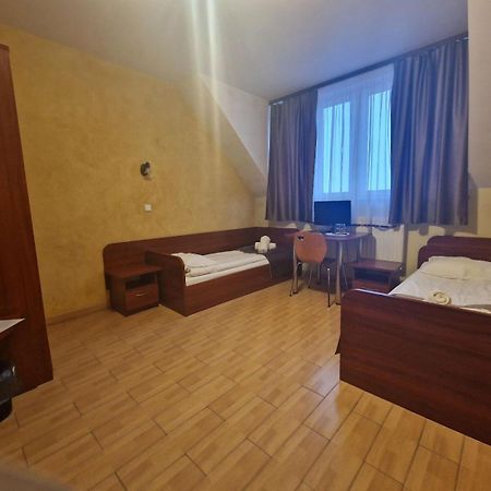Motel Gorno Экстерьер фото